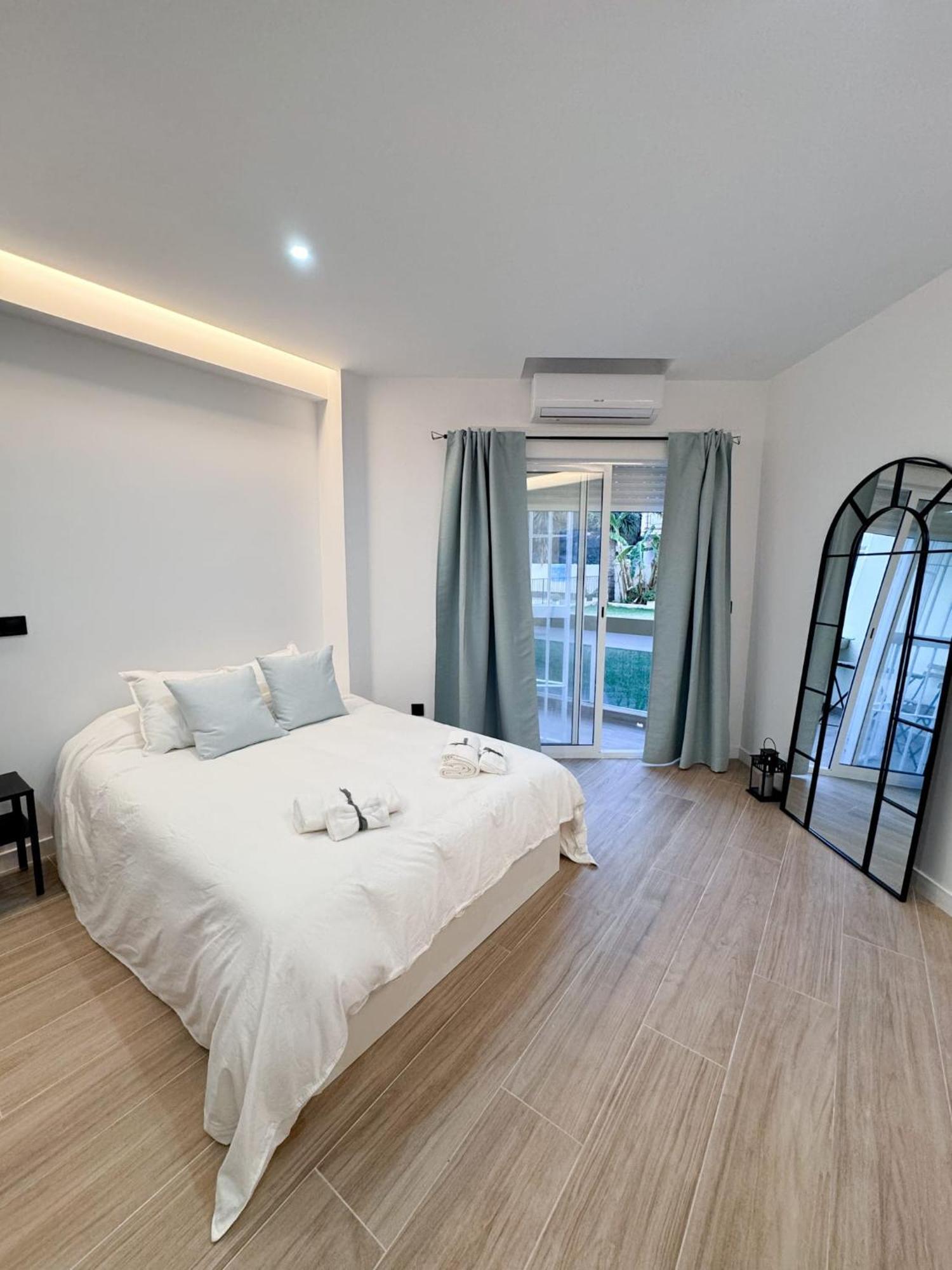 Cactus Stay Apartamento Torremolinos Exterior photo
